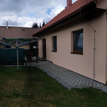 Domecek Se Sluncem Villa Nova Pec Luaran gambar